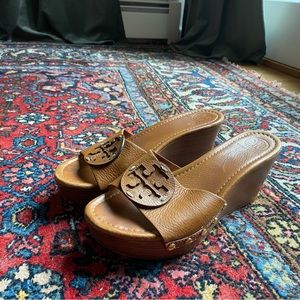Tory Burch Brown Leather open toe Sandal Wedges